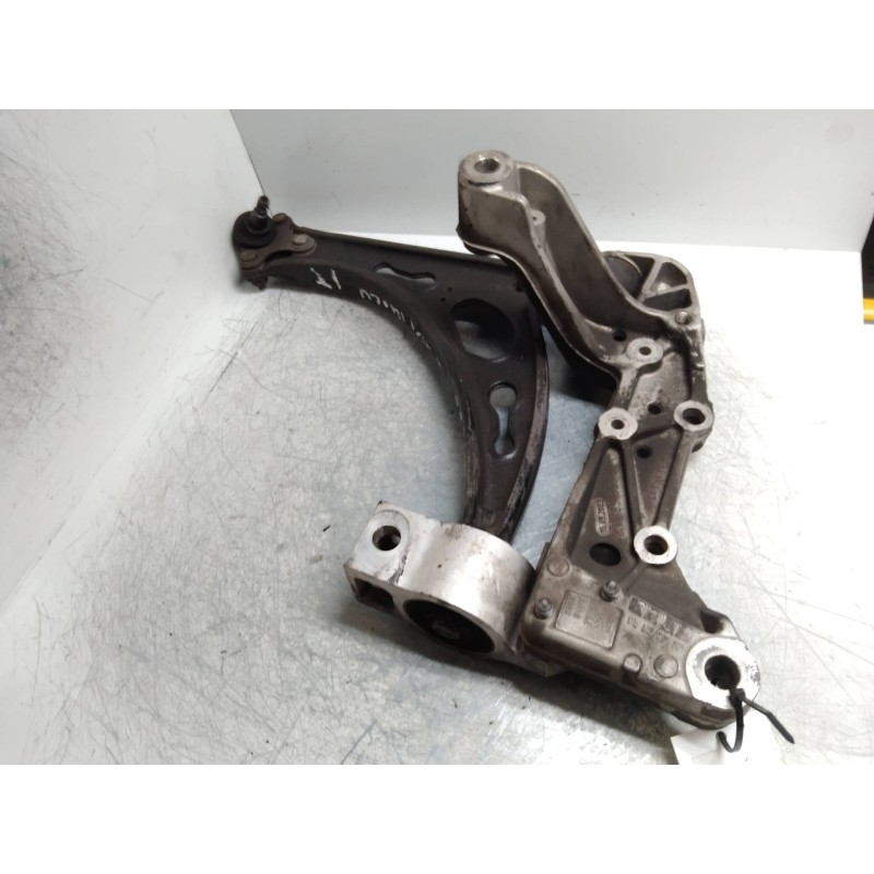 Recambio de brazo suspension inferior delantero izquierdo para seat altea xl (5p5) 2.0 tdi referencia OEM IAM   