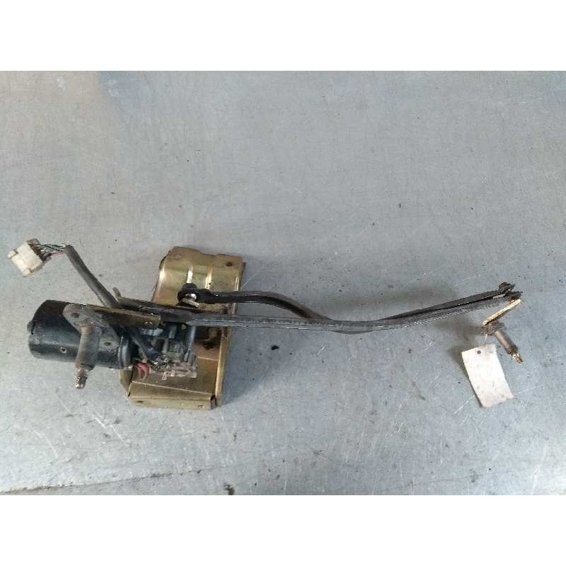 Recambio de motor limpia delantero para nissan trade 2.8 d referencia OEM IAM 0390332358  