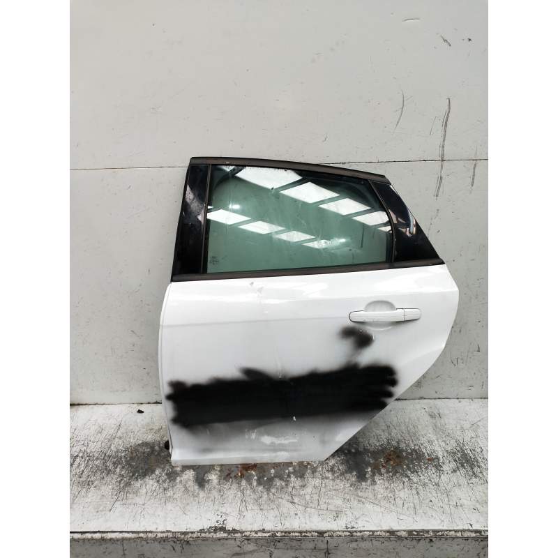 Recambio de puerta trasera izquierda para ford focus lim. (cb8) ambiente referencia OEM IAM  5P 2011