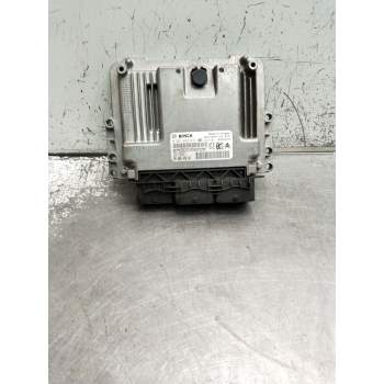CENTRALITA MOTOR UCE 0281019819 9805947680 9666729580