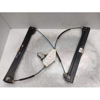 ELEVALUNAS DELANTERO DERECHO 5TA837462 5p LSM76952