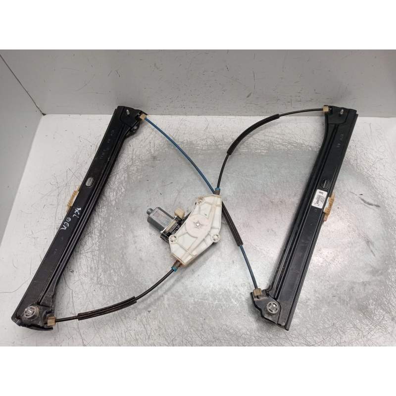 Recambio de elevalunas delantero derecho para volkswagen touran (5t1) 1.6 tdi referencia OEM IAM 5TA837462 5p LSM76952