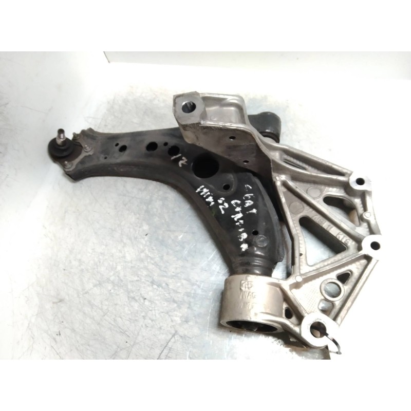 Recambio de brazo suspension inferior delantero izquierdo para seat cordoba berlina (6l2) reference referencia OEM IAM   