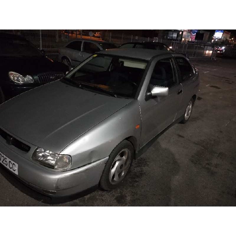 seat cordoba berlina (6k2) del año 1999