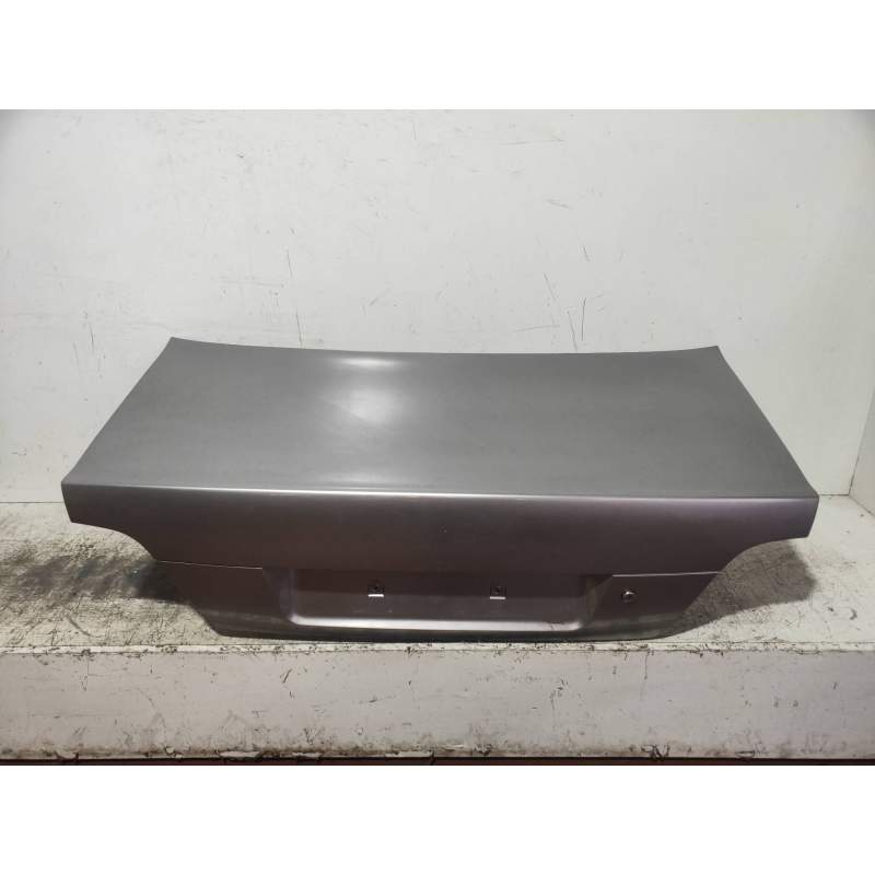 Recambio de tapa maletero para bmw serie 7 (e38) 725tds referencia OEM IAM   