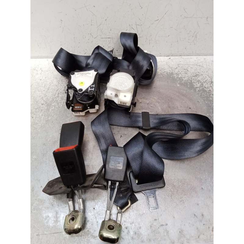 Recambio de juego cinturones trasero para audi a4 b6 (8e2) 2.0 referencia OEM IAM  4P 2001