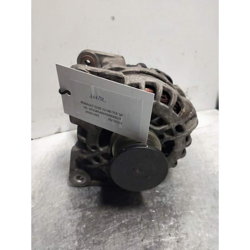 Recambio de alternador para renault clio iv limited referencia OEM IAM 231006007R  