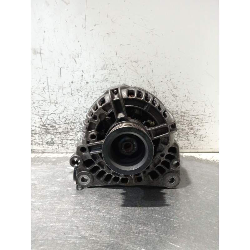 Recambio de alternador para volkswagen polo (6n2) 1.4 referencia OEM IAM 028903028D 0124325003 