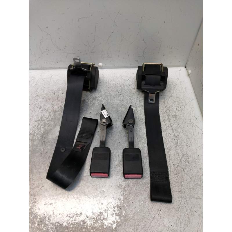 Recambio de juego cinturones trasero para peugeot 307 cc (s2) básico referencia OEM IAM  2P 2005