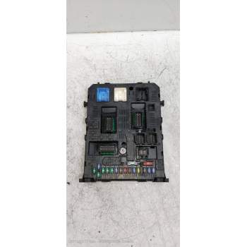 CAJA RELES / FUSIBLES 9678476980 BSI04EVK0200 2008