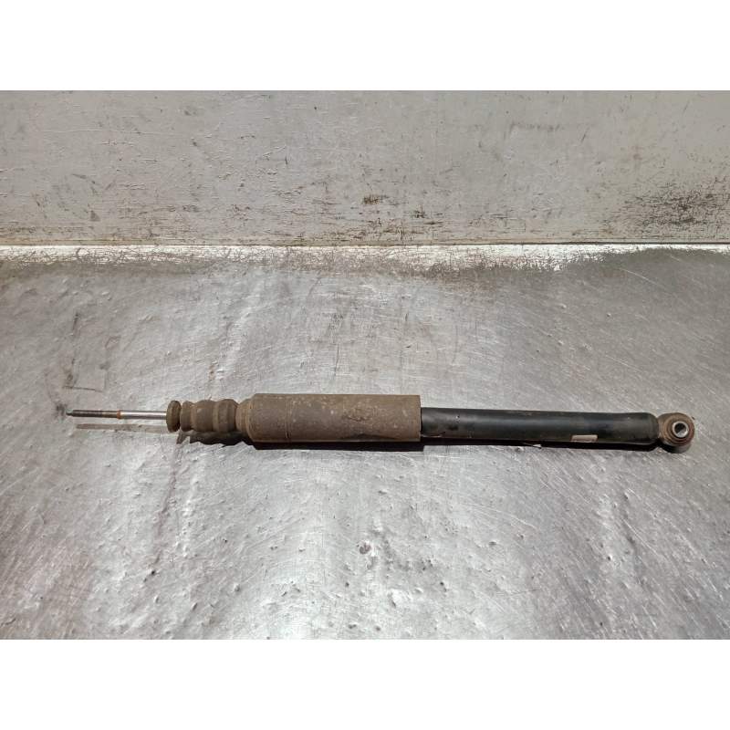 Recambio de amortiguador trasero izquierdo para dacia spring referencia OEM IAM 562103041R MEM533401 