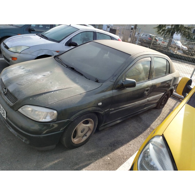 opel astra g berlina del año 1999