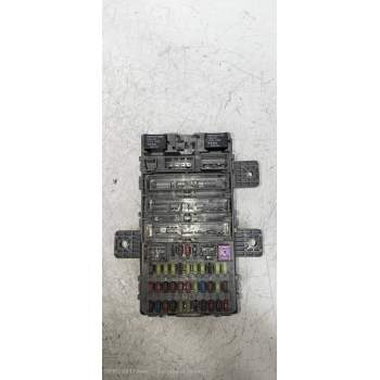 CAJA RELES / FUSIBLES RG19814 22CTDI 2006