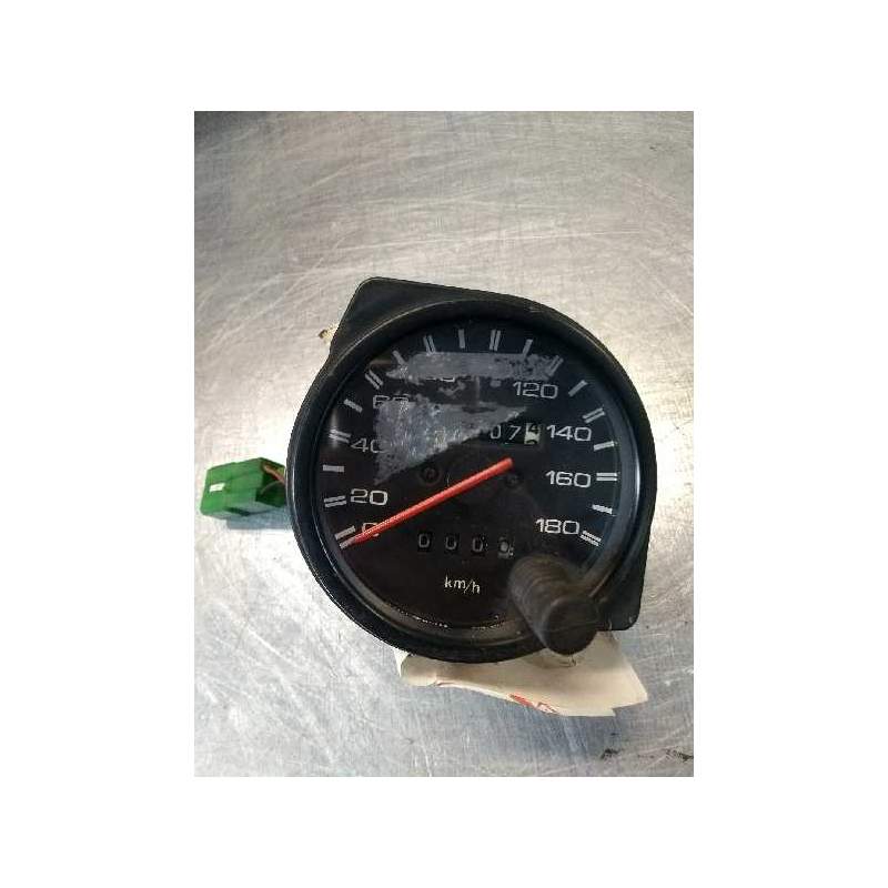 Recambio de cuadro cuentakm para isuzu trooper referencia OEM IAM 8943675821  