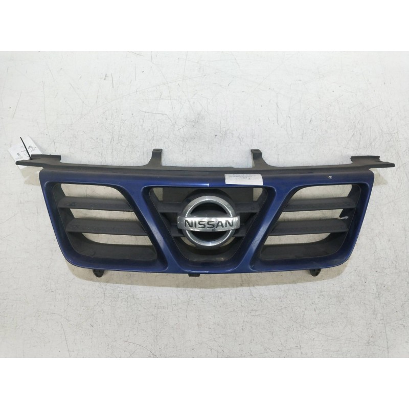 Recambio de rejilla delantera para nissan x-trail (t30) 2.2 16v turbodiesel cat referencia OEM IAM   