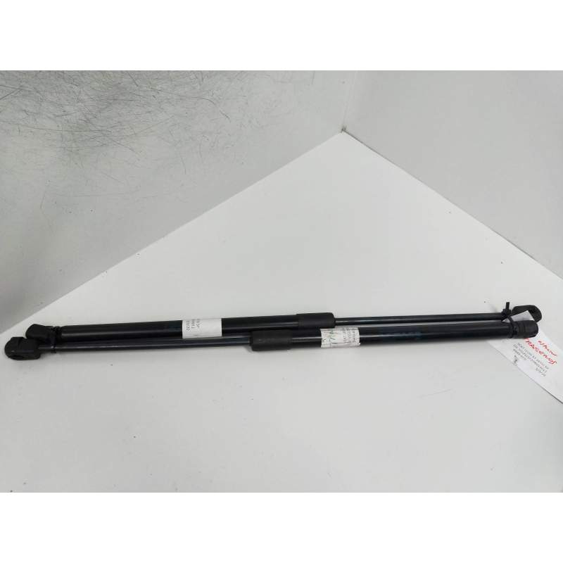 Recambio de amortiguadores maletero / porton para seat leon (5f1) style referencia OEM IAM 5F4827550A  