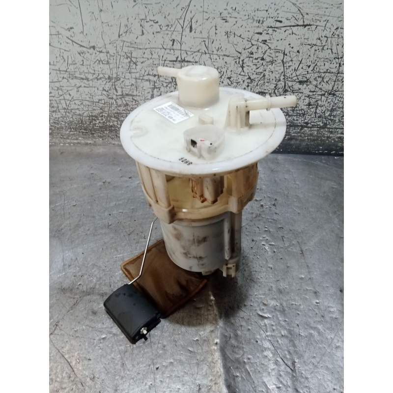 Recambio de bomba combustible para hyundai accent iii (mc) 1.4 gl referencia OEM IAM 311101G000 083000880 2005