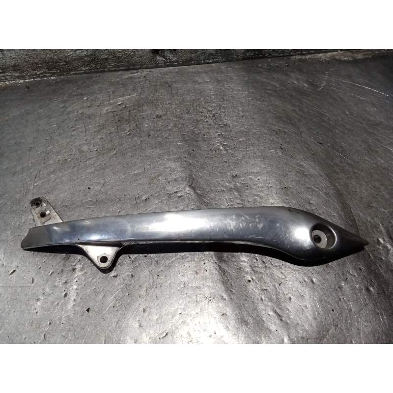 Recambio de molduras traseras para yamaha sr sr 250 (3y8) referencia OEM IAM 3THE164G01  DERECHA