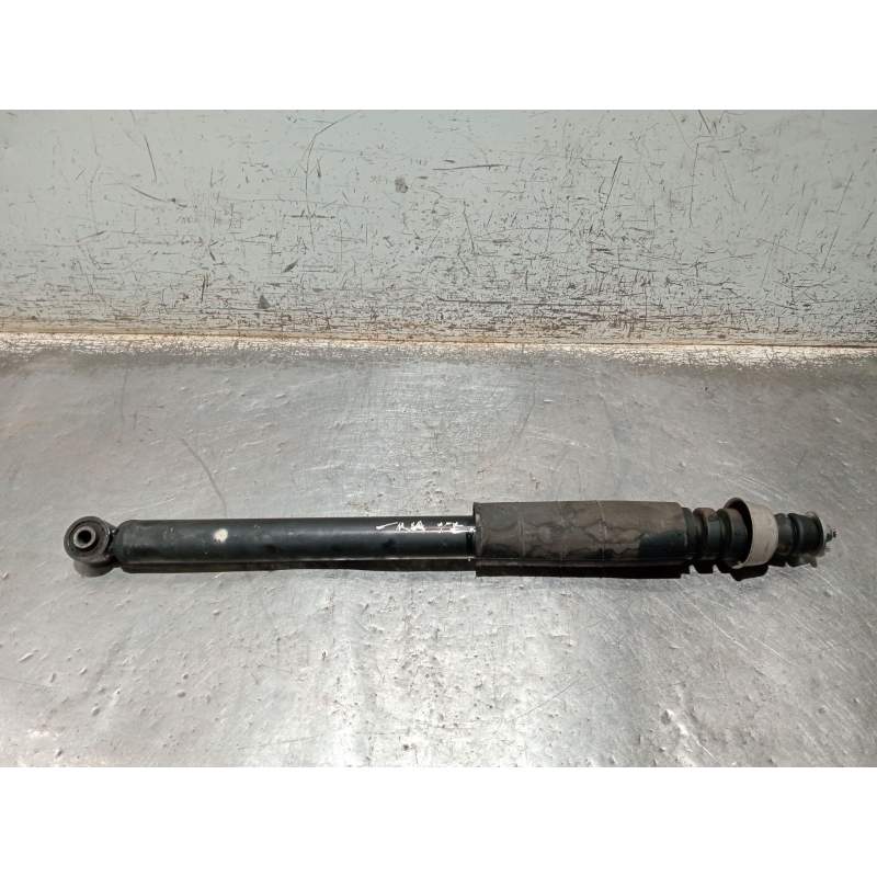 Recambio de amortiguador trasero derecho para nissan note acenta referencia OEM IAM 562103VU0B  
