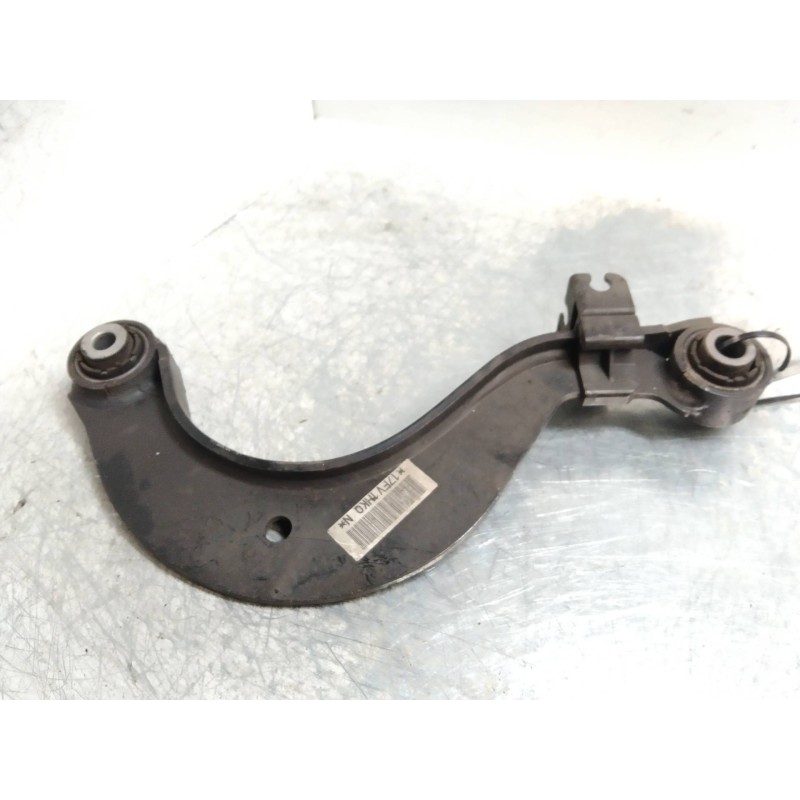 Recambio de brazo suspension superior trasero izquierdo para seat leon (1p1) 2.0 tdi referencia OEM IAM   