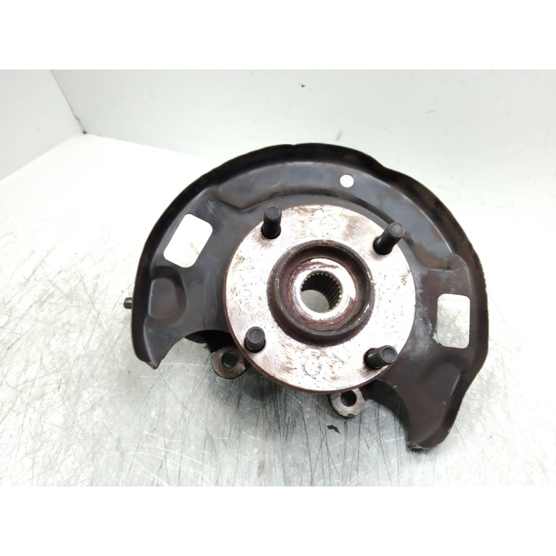 Recambio de mangueta delantera izquierda para nissan primera berl./familiar (p10/w10) 2.0 16v cat referencia OEM IAM   