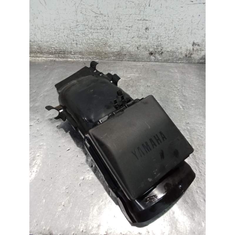 Recambio de moldura para yamaha sr sr 250 (3y8) referencia OEM IAM 3THE164G01  