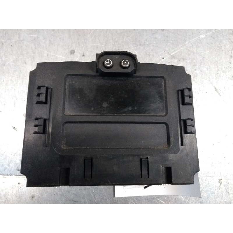 Recambio de pantalla multifuncion para opel zafira a 1.6 16v referencia OEM IAM 13106248  