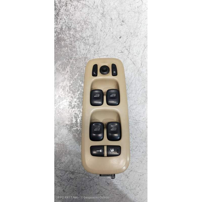Recambio de mando elevalunas delantero izquierdo para volvo xc70 2.4 diesel cat referencia OEM IAM 30658146  