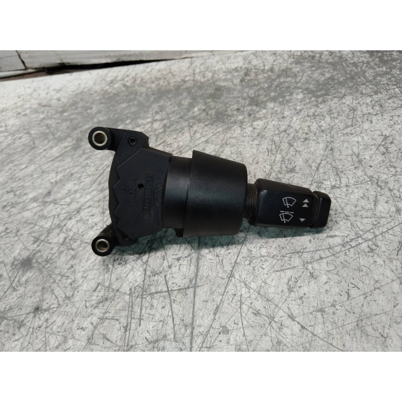 Recambio de mando limpia para ford escort berlina cl referencia OEM IAM 86AG17K478  