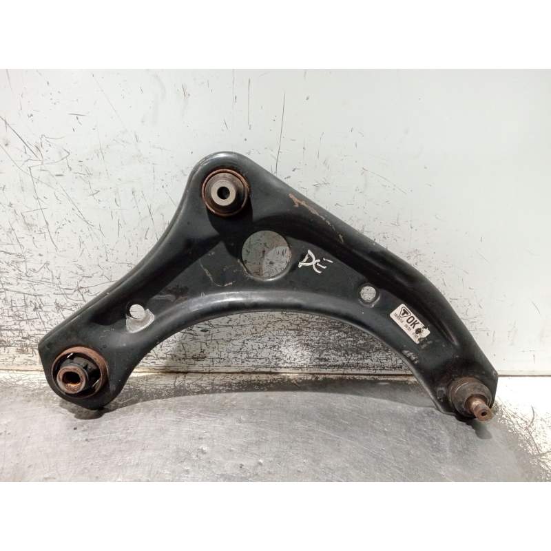 Recambio de brazo suspension inferior delantero derecho para nissan note acenta referencia OEM IAM 43VU0ARH  