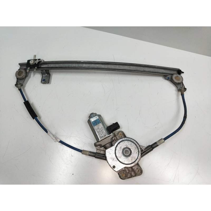 Recambio de elevalunas delantero izquierdo para fiat punto berlina (176) 1.7 turbodiesel cat referencia OEM IAM 46736433  5P