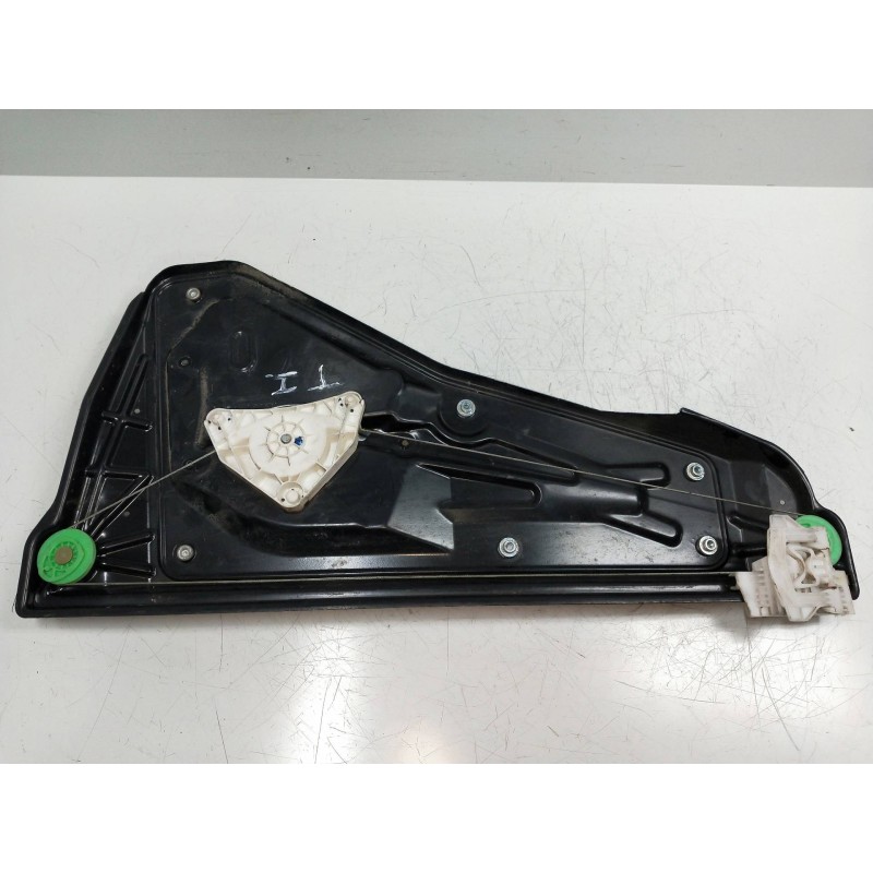 Recambio de elevalunas trasero izquierdo para land rover discovery v6 td se referencia OEM IAM CVH500130  5P