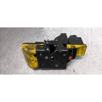 MOTOR CIERRE CENTRALIZADO TRASERO IZQUIERDO 5P