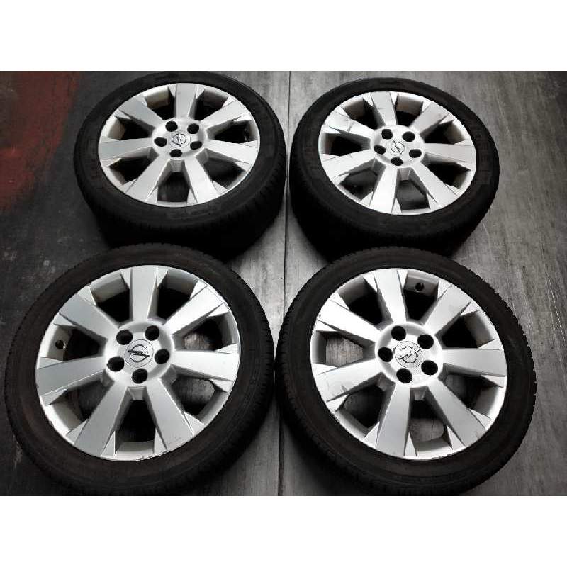 Recambio de juego llantas para opel signum básico referencia OEM IAM  JUEGO RUEDAS EN 17 PULGADAS CUBIERTAS 2254517