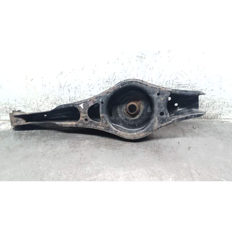 Recambio de brazo suspension inferior trasero derecho para volkswagen sharan (7n1, 7n2) 2.0 tdi referencia OEM IAM   