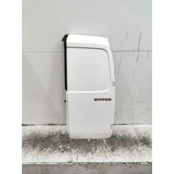 PUERTA TRASERA DERECHA 5P CIEGA