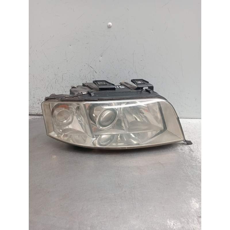 Recambio de faro derecho para audi a6 c5 (4b2, 4b4) 2.5 tdi referencia OEM IAM  XENON 2001