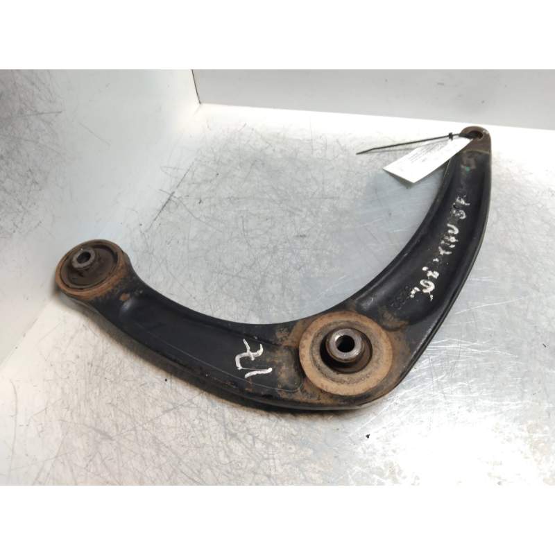 Recambio de brazo suspension inferior delantero izquierdo para peugeot 308 confort referencia OEM IAM  14G 2007