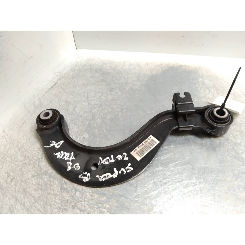 Recambio de brazo suspension superior trasero derecho para skoda suberb (3t4) elegance referencia OEM IAM   