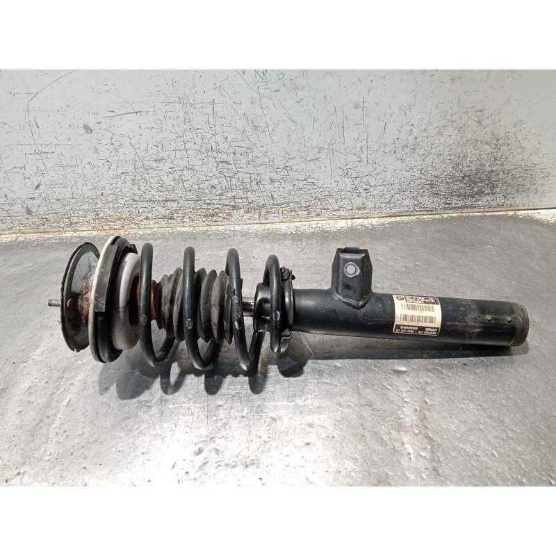 Recambio de amortiguador delantero derecho para bmw serie 5 berlina (e60) 530i referencia OEM IAM 31316772222 824904001926 