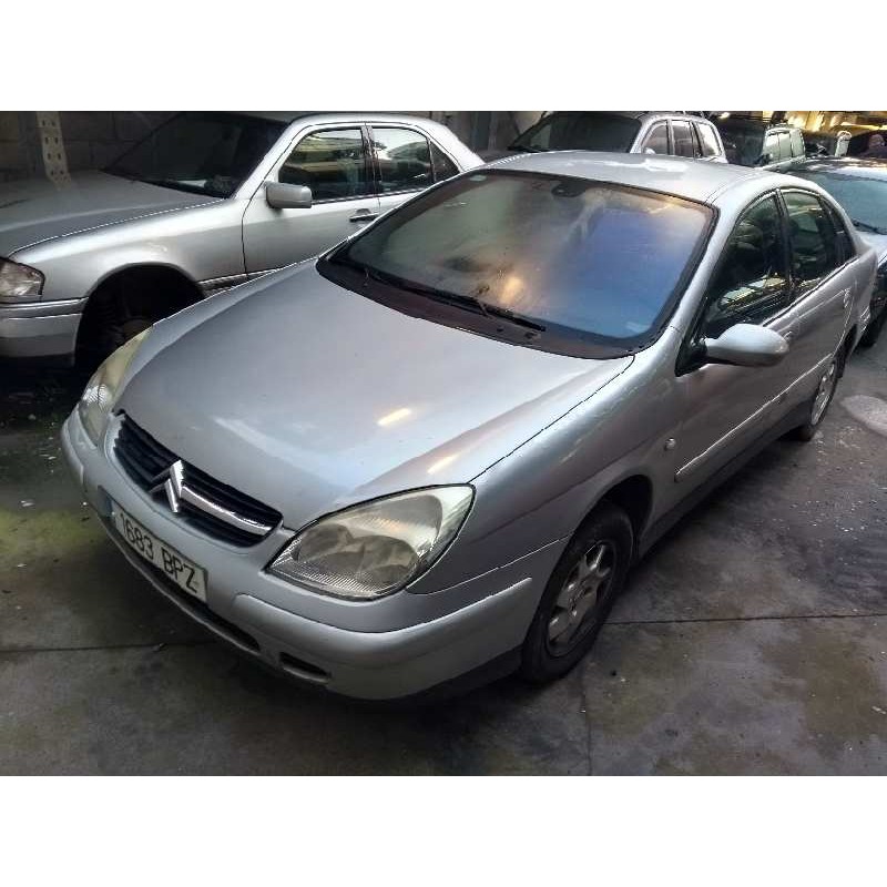 citroen c5 berlina del año 2001