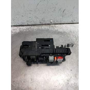 CAJA RELES / FUSIBLES 5DK00962057 