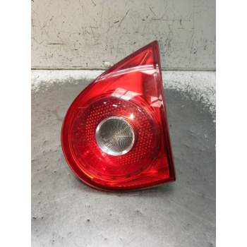 PILOTO TRASERO DERECHO INTERIOR 1K6945094E 2003