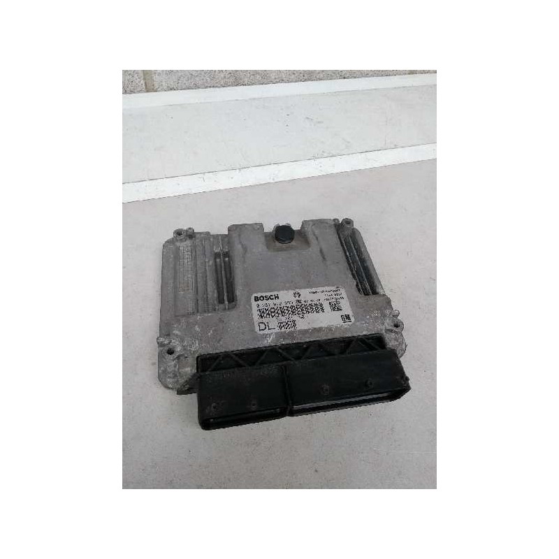 Recambio de centralita motor uce para opel vectra c berlina 1.9 cdti referencia OEM IAM 0281012869 55201790 DL