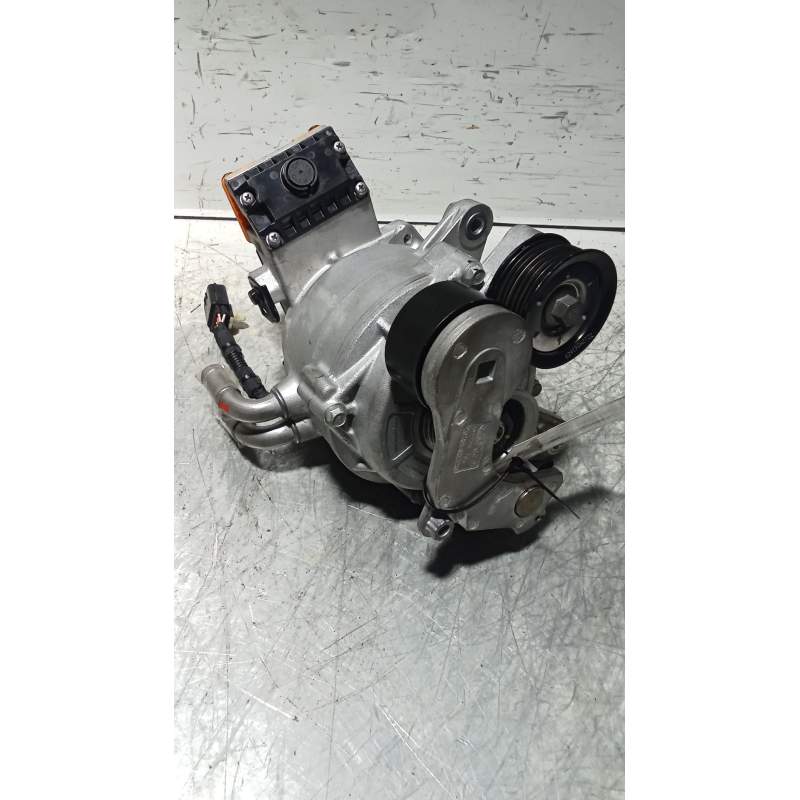 Recambio de alternador para kia niro ii (sg2) 1.6 gdi hybrid referencia OEM IAM 3739003920  