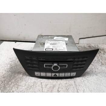 SISTEMA NAVEGACION GPS A2049003211 A2049013503 A1669025604