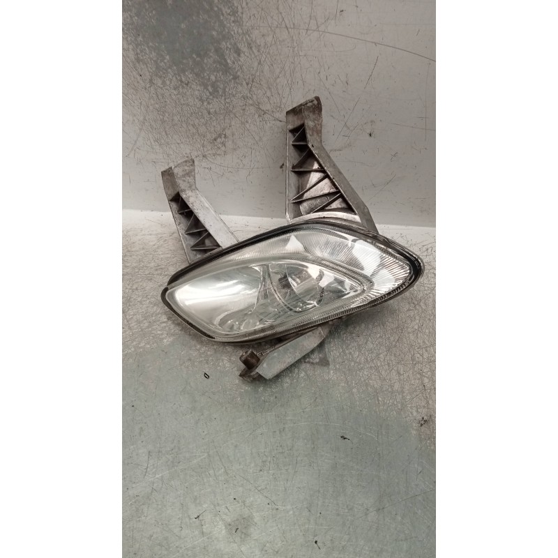 Recambio de faro antiniebla derecho para lancia ypsilon (101) 1.3 16v multijet argento referencia OEM IAM 42060748  