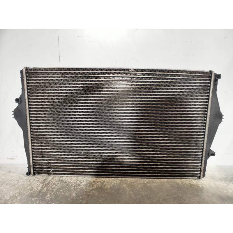 Recambio de intercooler para volvo xc70 2.4 diesel cat referencia OEM IAM 30741580 989342S 07627160 VALEO