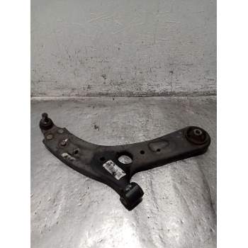 BRAZO SUSPENSION INFERIOR DELANTERO DERECHO 16G 2012