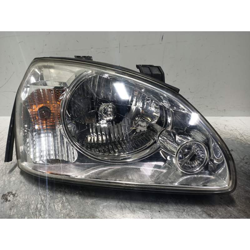 Recambio de faro derecho para kia carens 2.0 crdi ex monovolumen referencia OEM IAM   